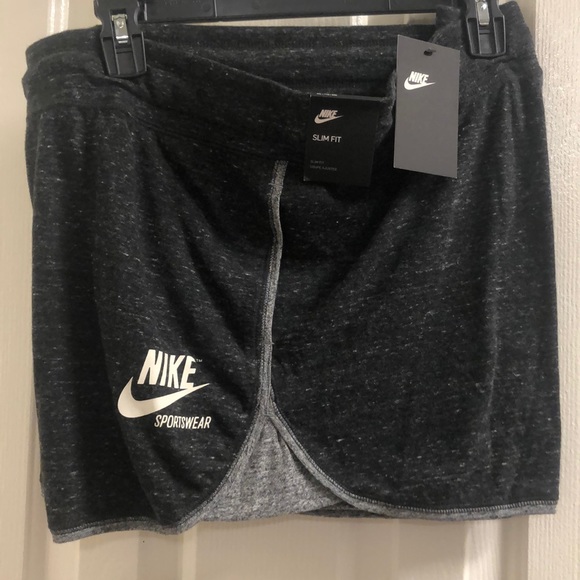 womens nike cotton shorts with pockets